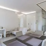 Private Furnished Apartment Ideally Located in The Carré d\'Or Nice