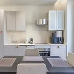 Private Furnished Apartment Ideally Located in The Carré d\'Or Nice
