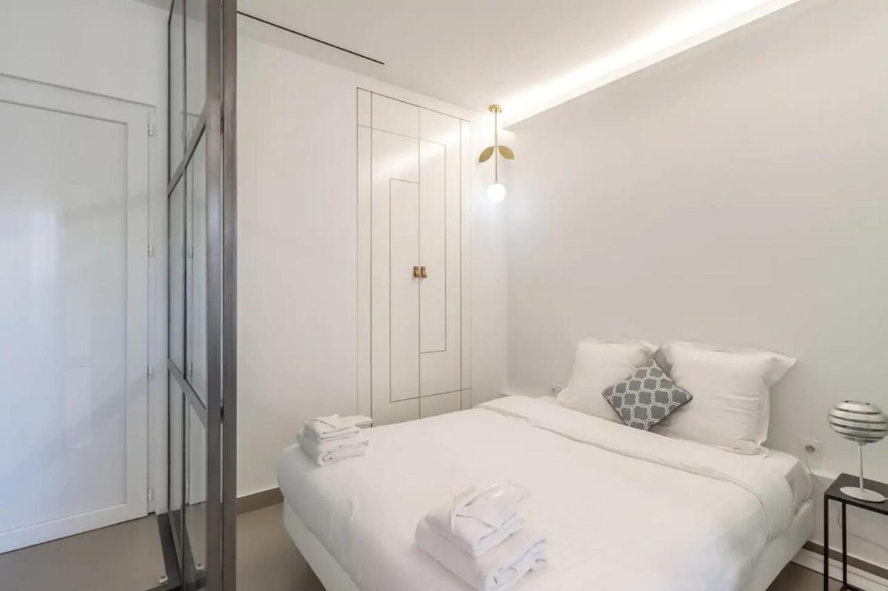 Appartement Private Furnished Ideally Located In The Carré D'or Nice